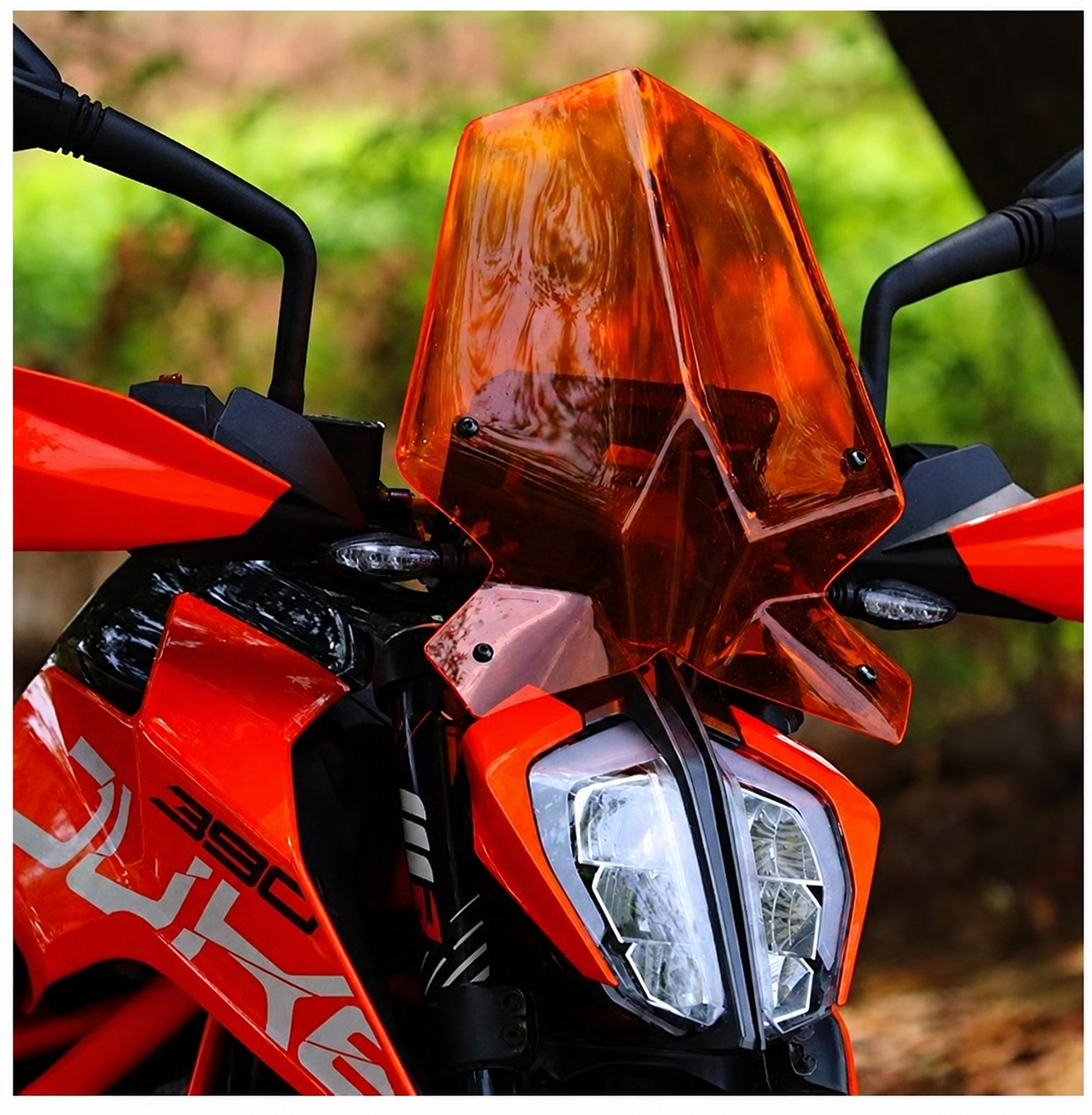 Orange X-Type Visor for KTM Duke 250 / 390 - Without Clamps