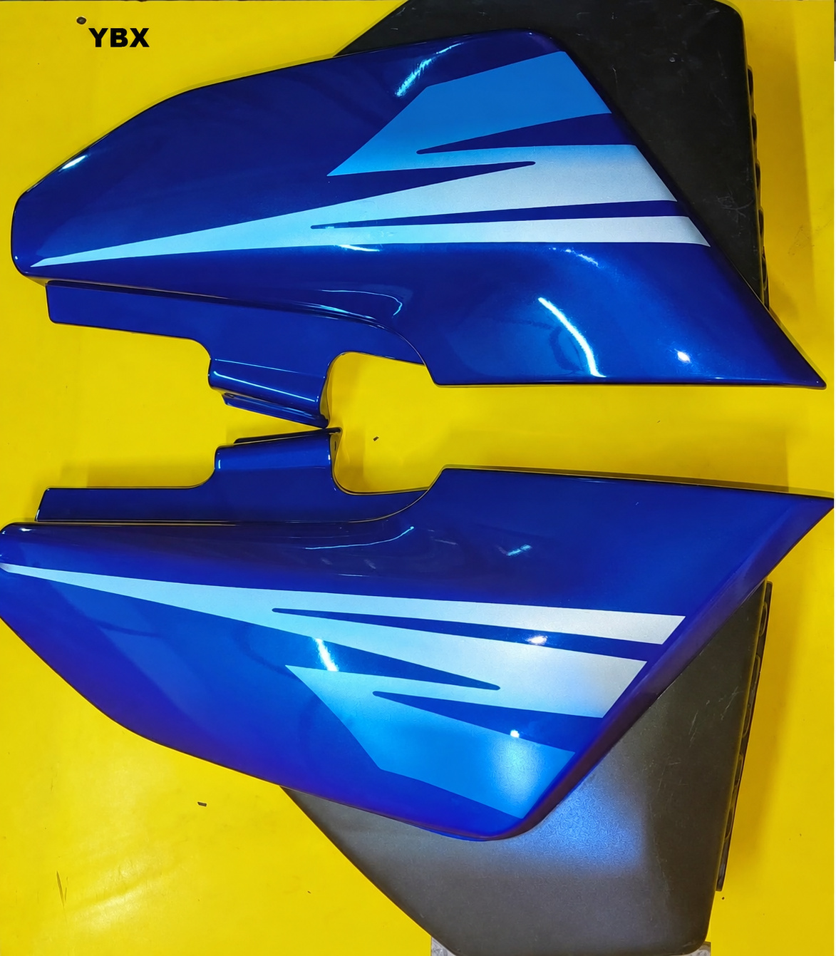 Blue Side Panel Pair with Graphics for Yamaha YBX
