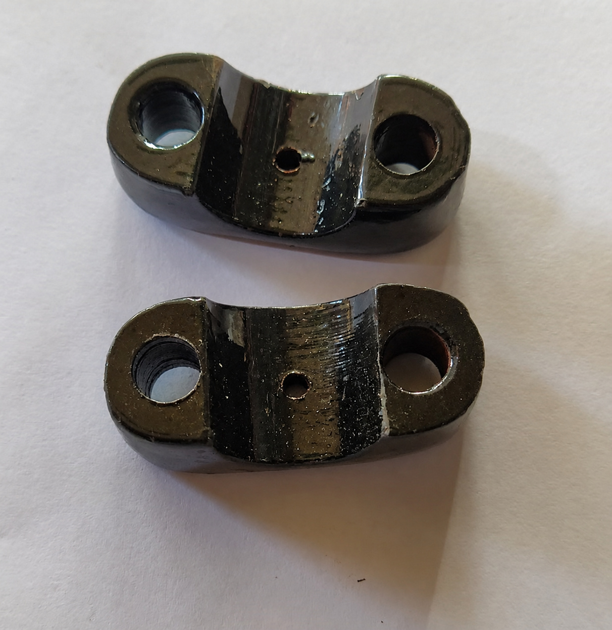 Black Handlebar Top Clamp / Gutka Pair for Yamaha RX