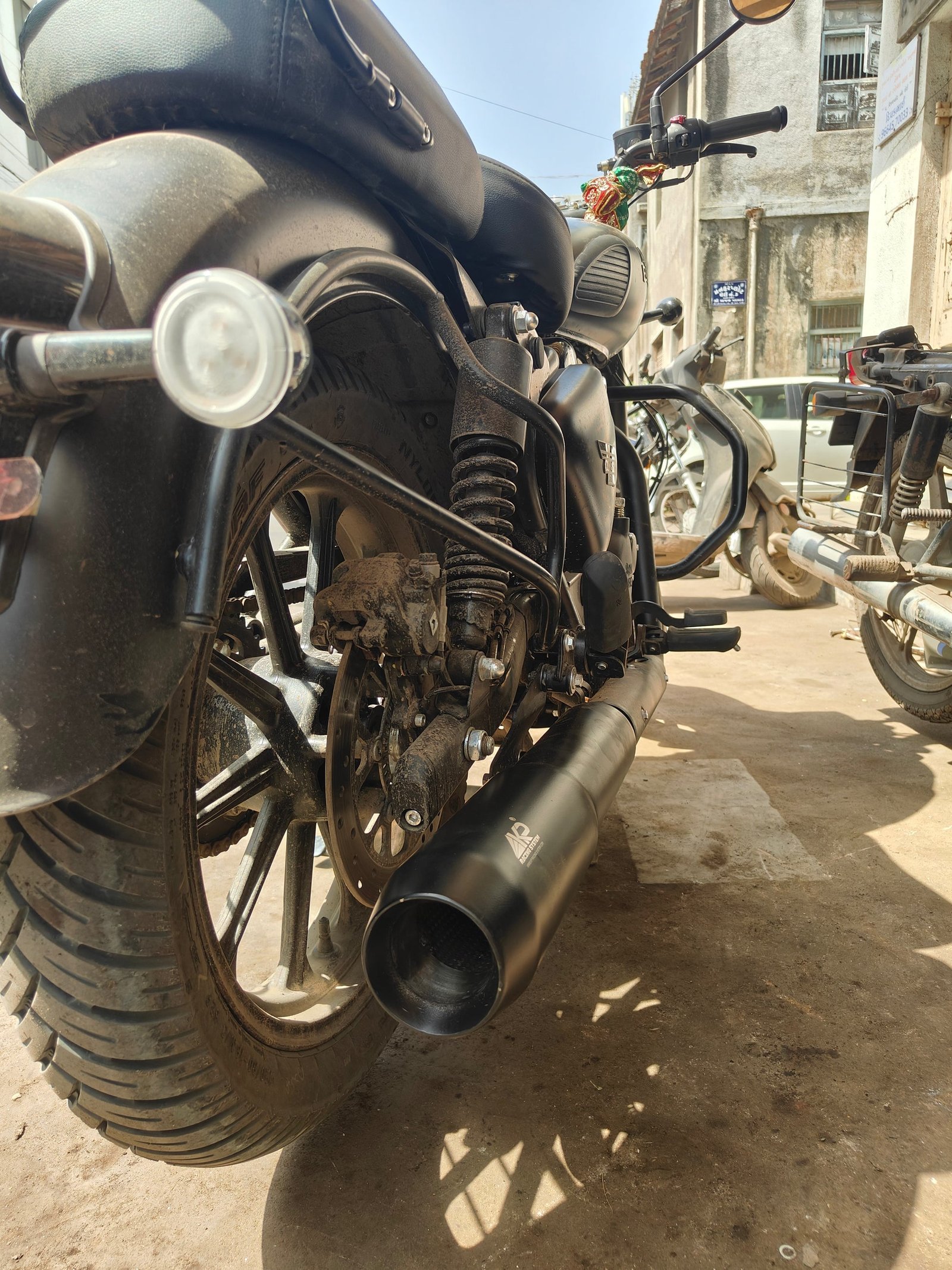 KP Racing Thor Performance Exhaust Black – Stainless Steel 304 for Royal Enfield BS3, BS4 & BS6 | Deep Sound Premium Exhaust System image 3