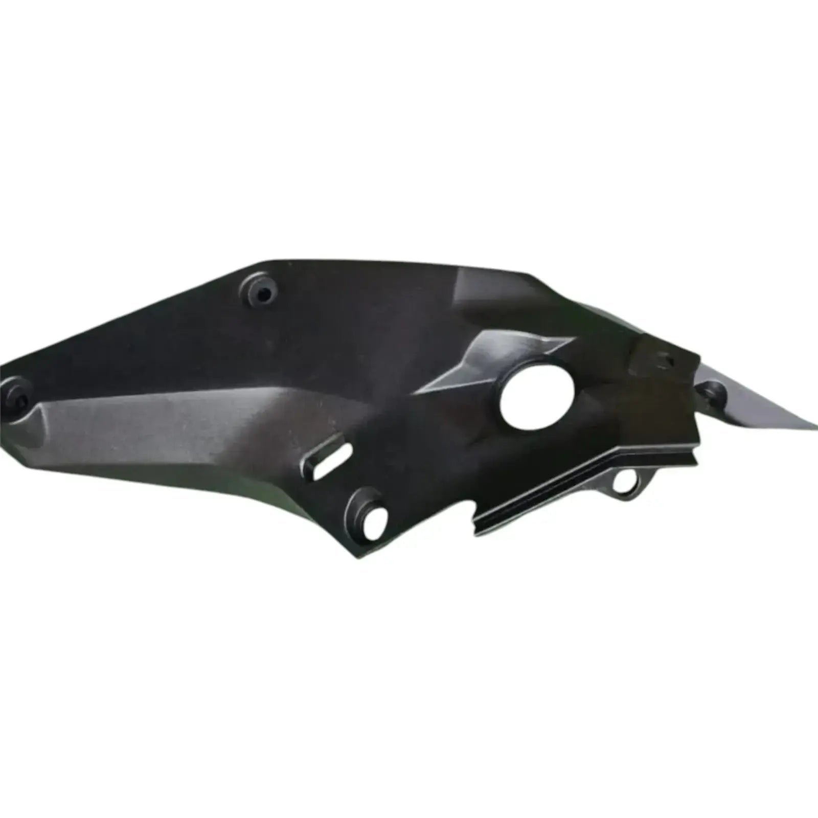 Duke 200/250/390 Tank spoiler RH. Jp181218