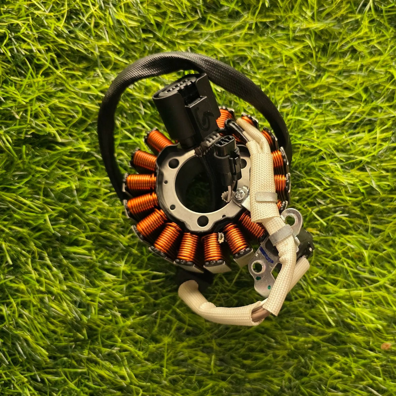 BMW g310 and gs310 meganet coil assembly image 4