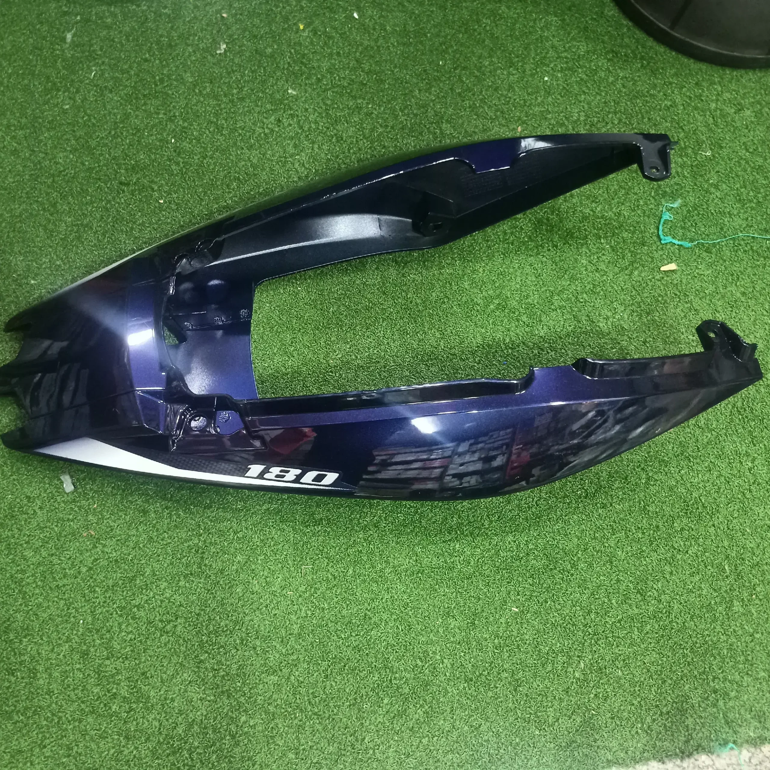 Bajaj Pulsar 180 Ug4 Tail Panel/Seat Cowl