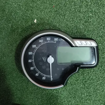 Triumph SPEEDO METER ASSEMBLY TA402430
